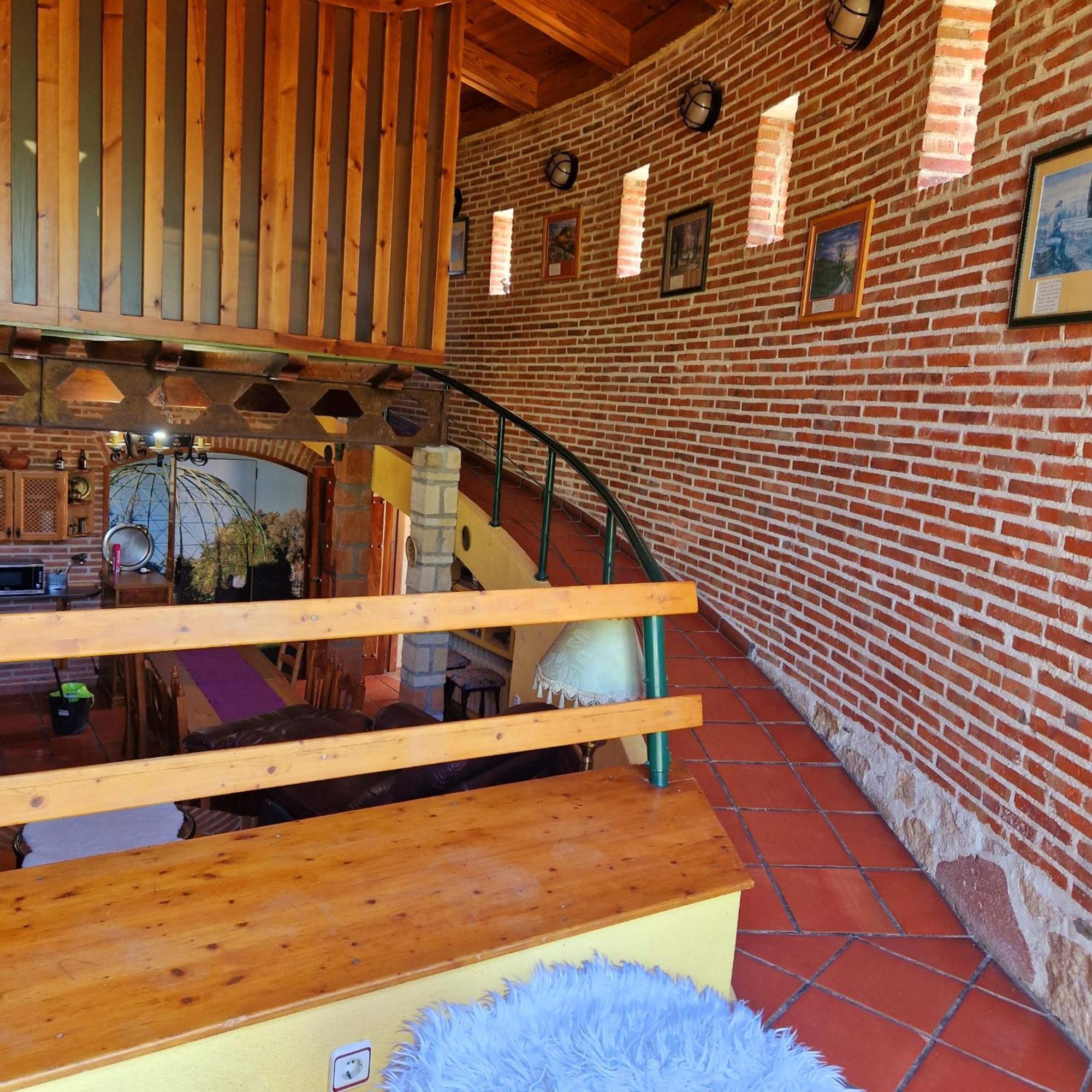 Casa Rural sobre el Rio y con Piscina Huerta  Exterior foto