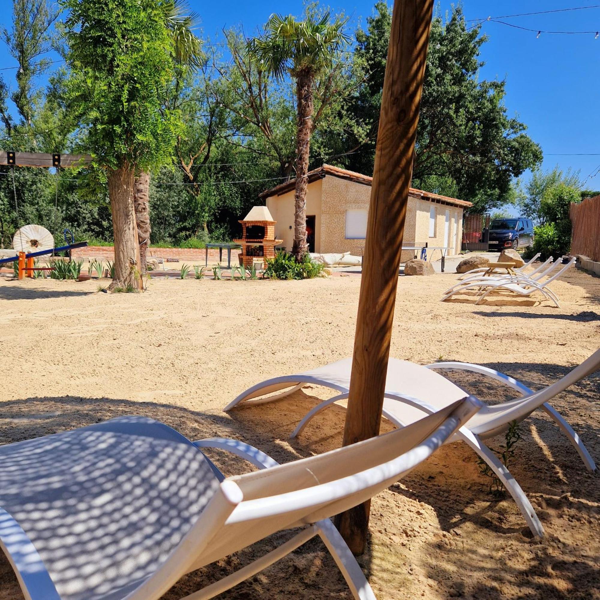 Casa Rural sobre el Rio y con Piscina Huerta  Exterior foto